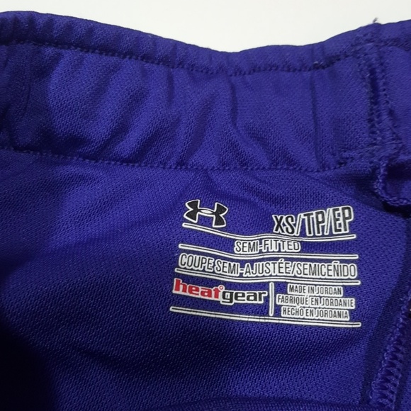 Under Armour running shorts, size XS. - Picture 4 of 4